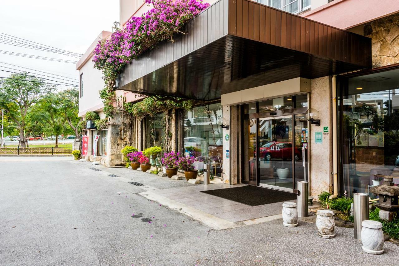 Crown Hotel Okinawa Exterior photo