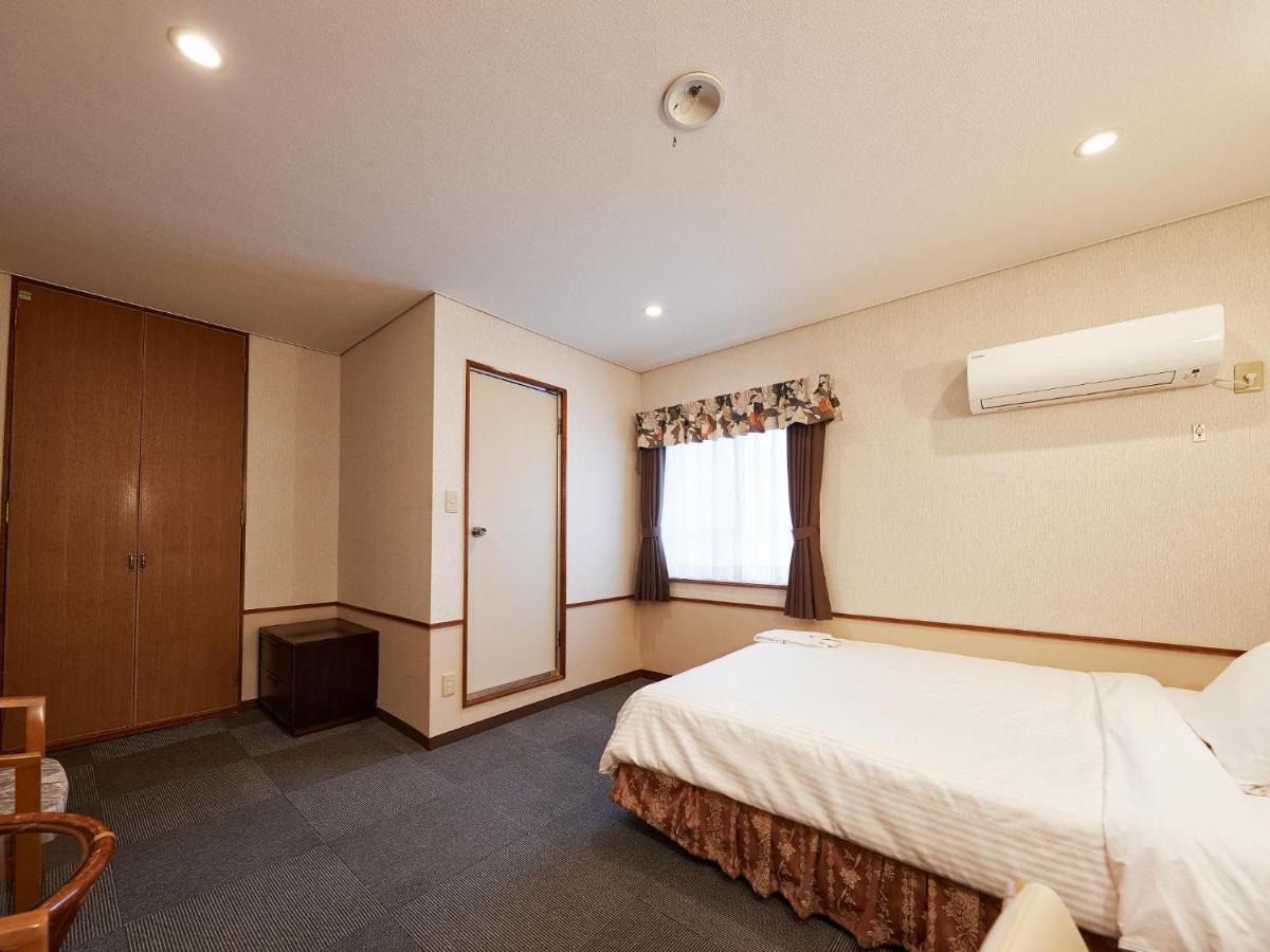 Crown Hotel Okinawa Exterior photo
