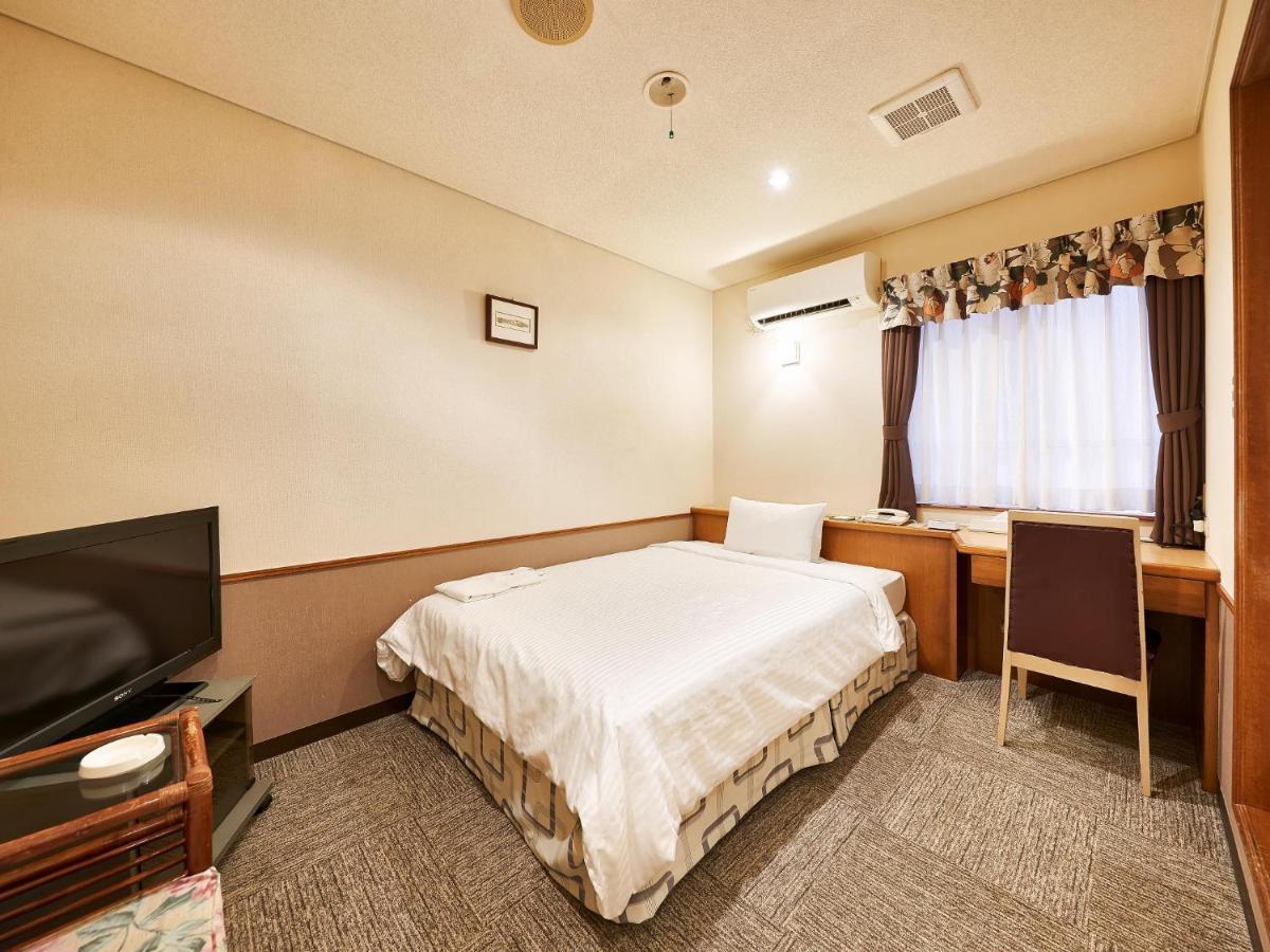 Crown Hotel Okinawa Exterior photo