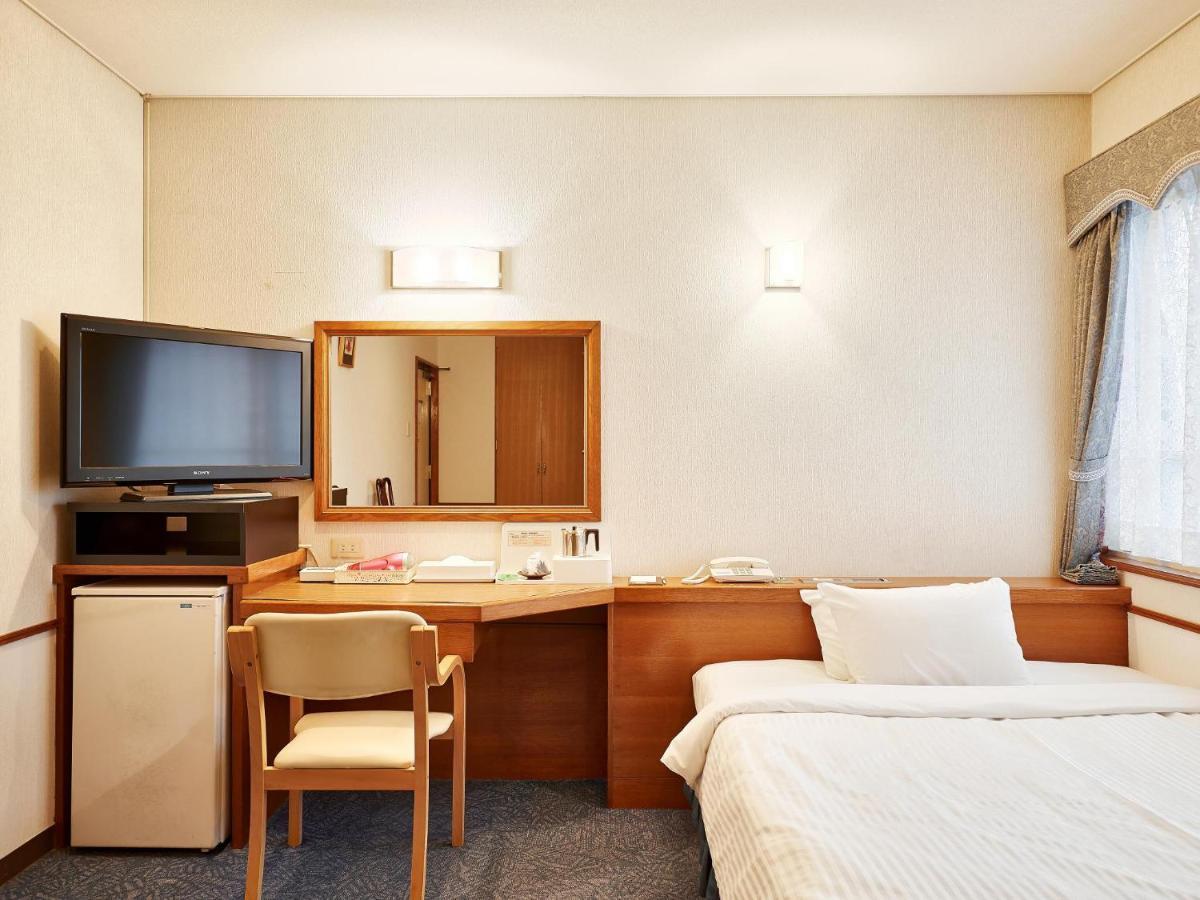Crown Hotel Okinawa Exterior photo