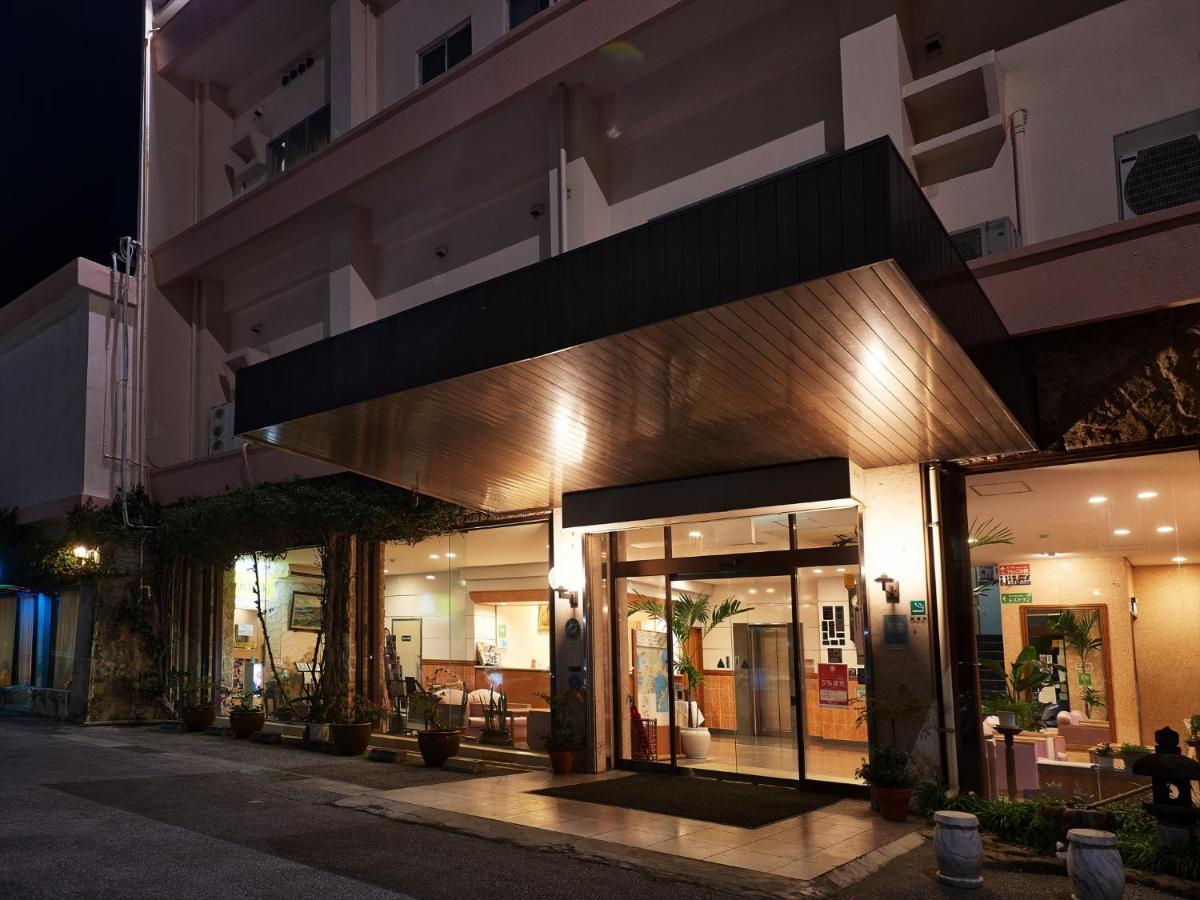 Crown Hotel Okinawa Exterior photo